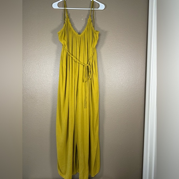 Urban Outfitters Kiari Wide Leg palazzo Jumpsuit Dress yellow Summer Solid H - Picture 2 of 12